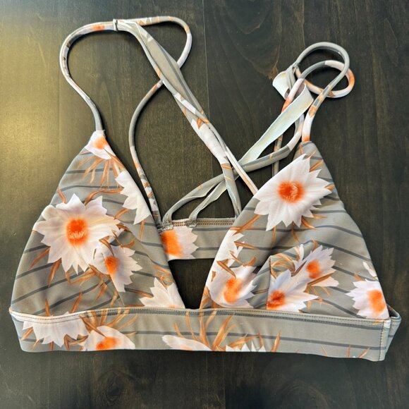 Acacia Dragon Stripe Awapui Top Size M - Picture 1 of 2